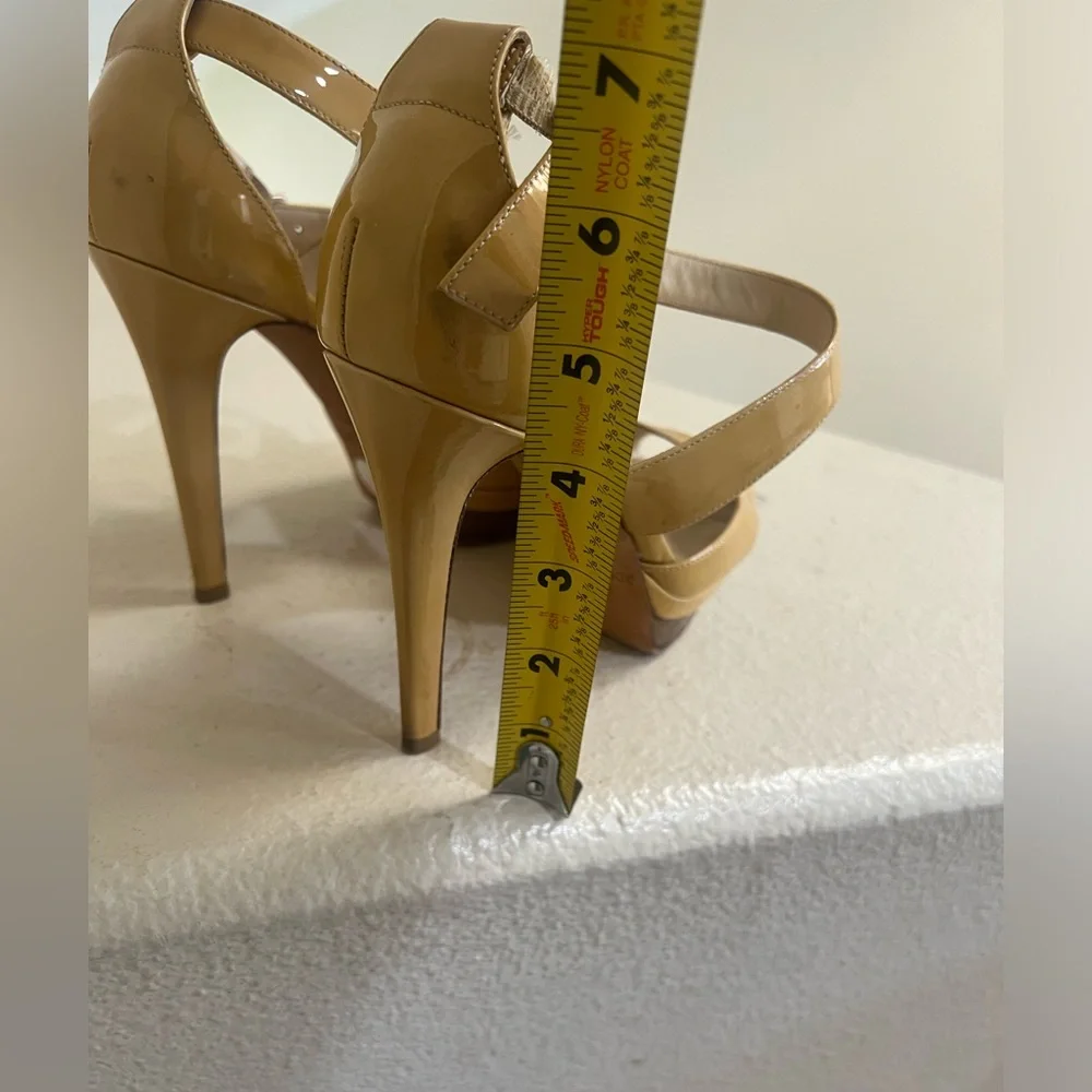 Jimmy Choo Beige Patent Leather Vamp Ankle Strap Sandals Size 37. US‎ 7 - Picture 3 of 7